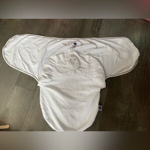 Nested Bean Classic Swaddle Sleepsack 0-6 Months